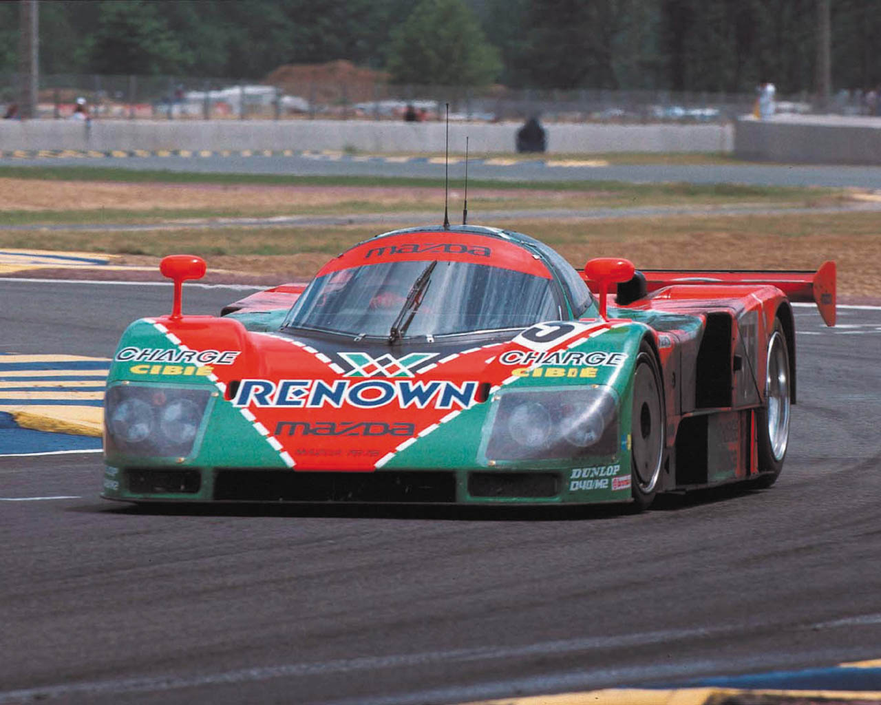 787B on track