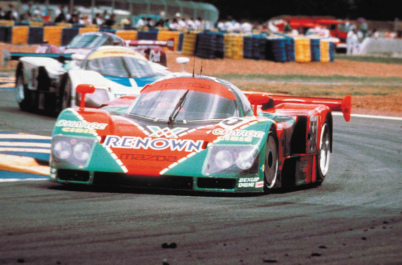 787B