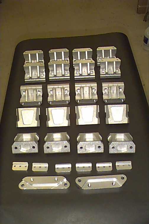 Widefoot bar mounts group pic