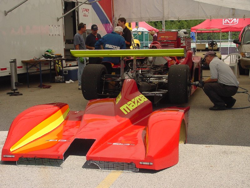 Downing 4-rotor at the Midwest Rotary Rally